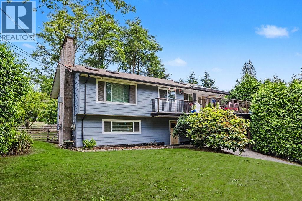 1102 Grandview Road, Gibsons, British Columbia  V0N 1V3 - Photo 34 - R3137063