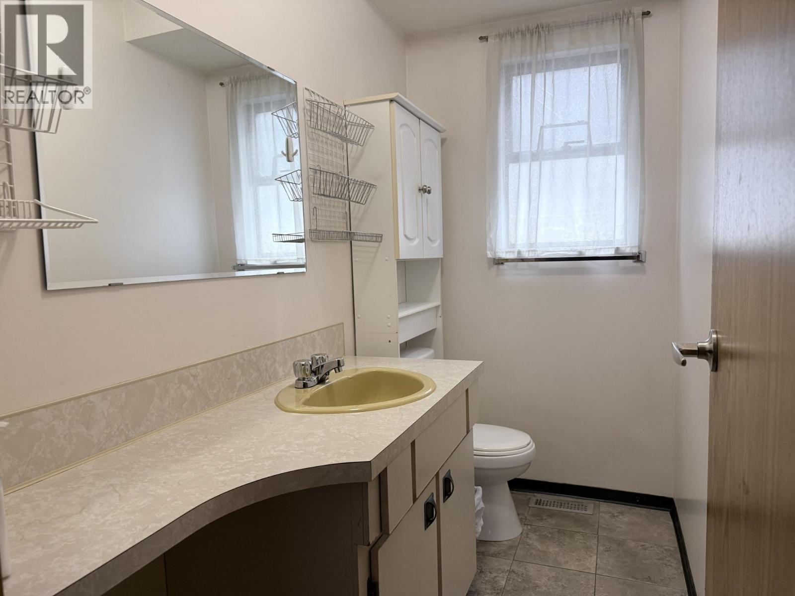 2826 Franklin Street, Vancouver, British Columbia  V5K 5B1 - Photo 8 - R3137060