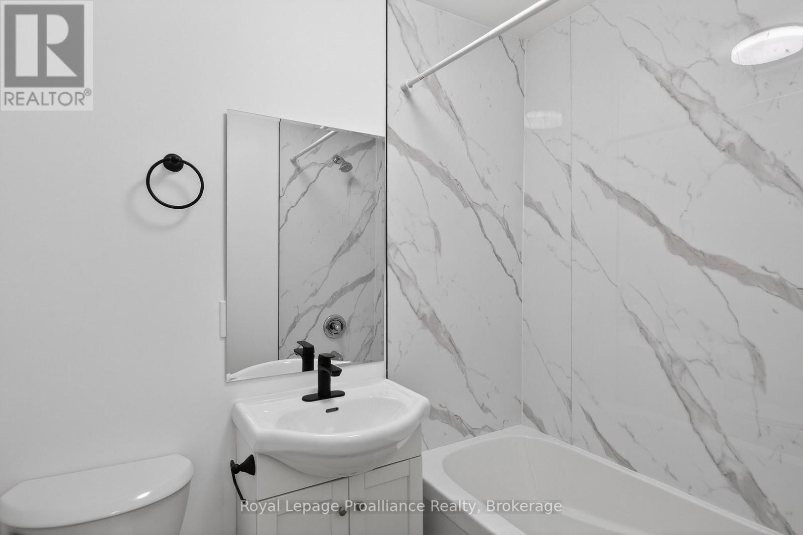 2 - 171 Hazlitt Street, Peterborough, Ontario  K9H 1L8 - Photo 12 - X13457682