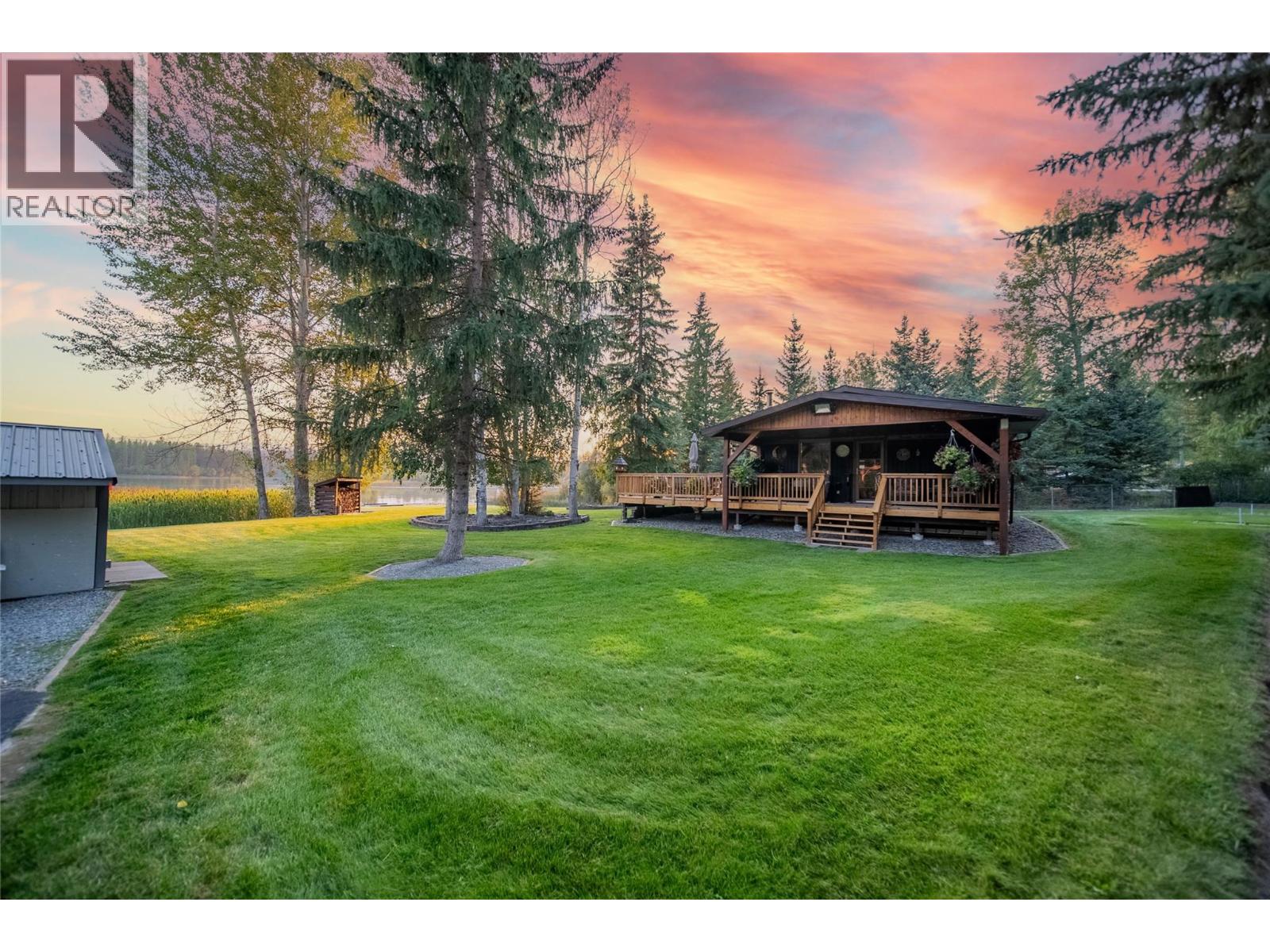 6291 Tie Lake Shore Road N, Jaffray, British Columbia  V0B 1T0 - Photo 1 - 10391810