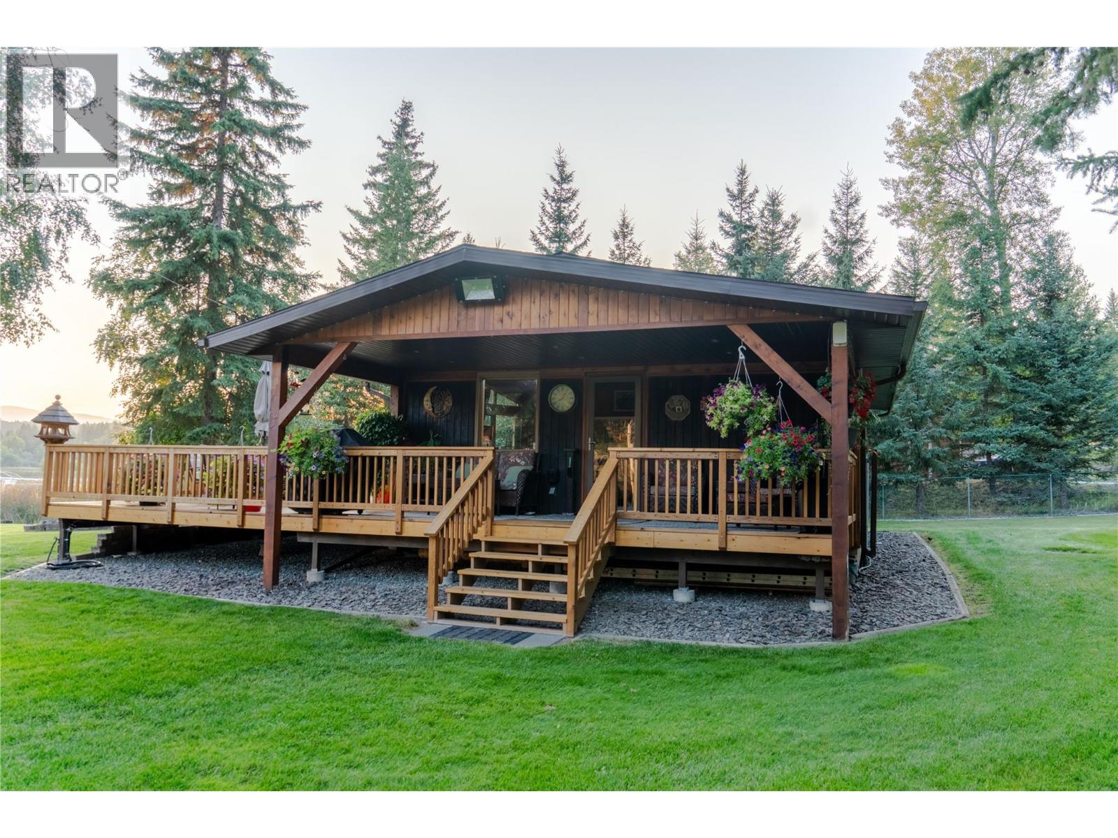 6291 Tie Lake Shore Road N, Jaffray, British Columbia  V0B 1T0 - Photo 33 - 10391810