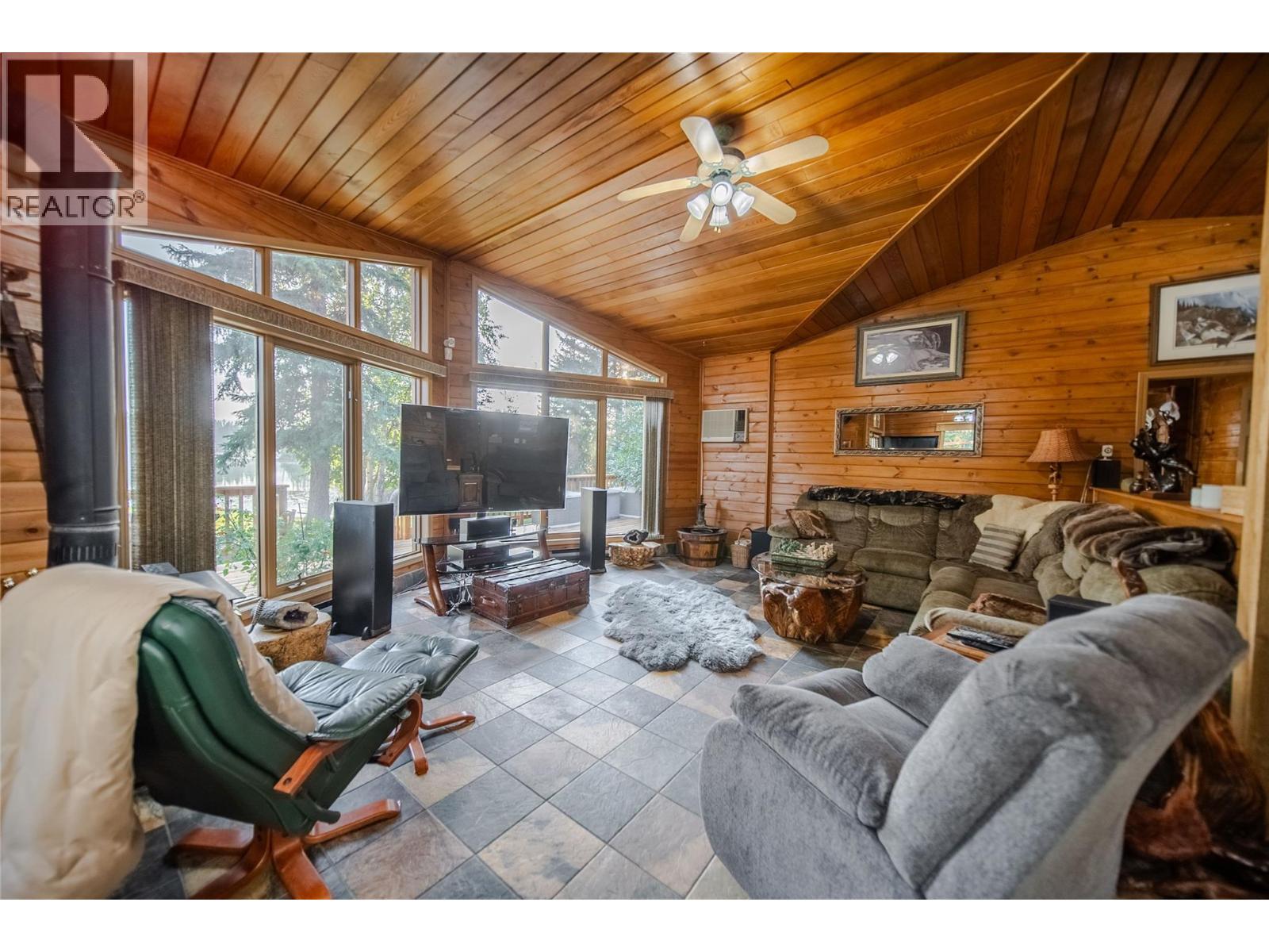 6291 Tie Lake Shore Road N, Jaffray, British Columbia  V0B 1T0 - Photo 10 - 10391810