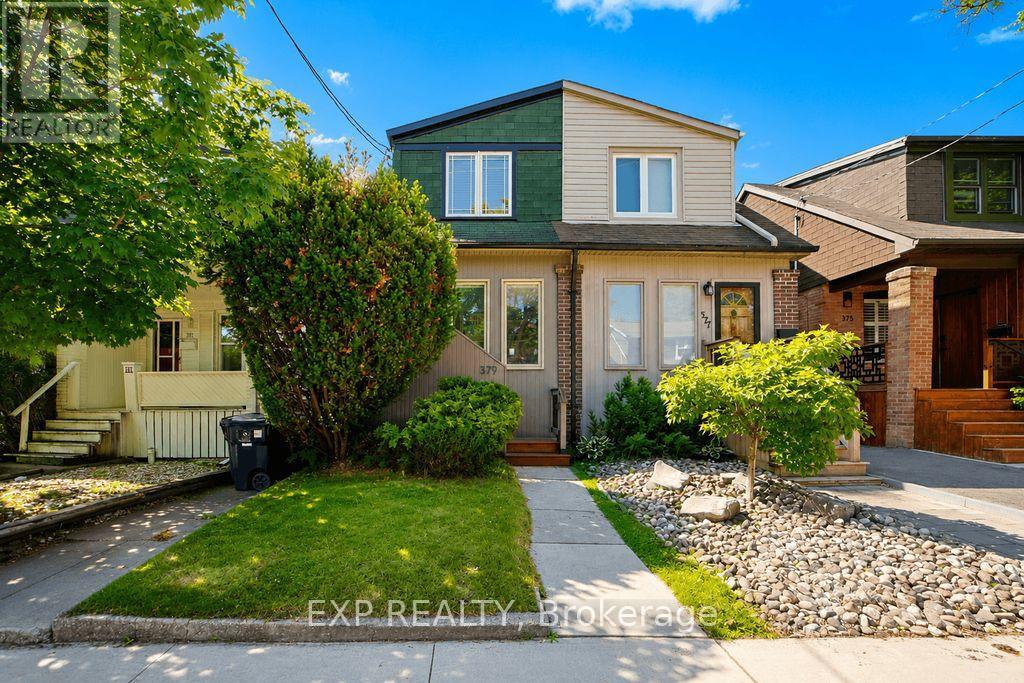 379 DAVISVILLE AVENUE, Toronto, Ontario