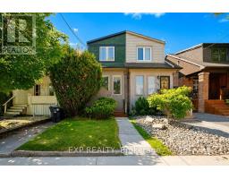 379 DAVISVILLE AVENUE, Toronto, Ontario
