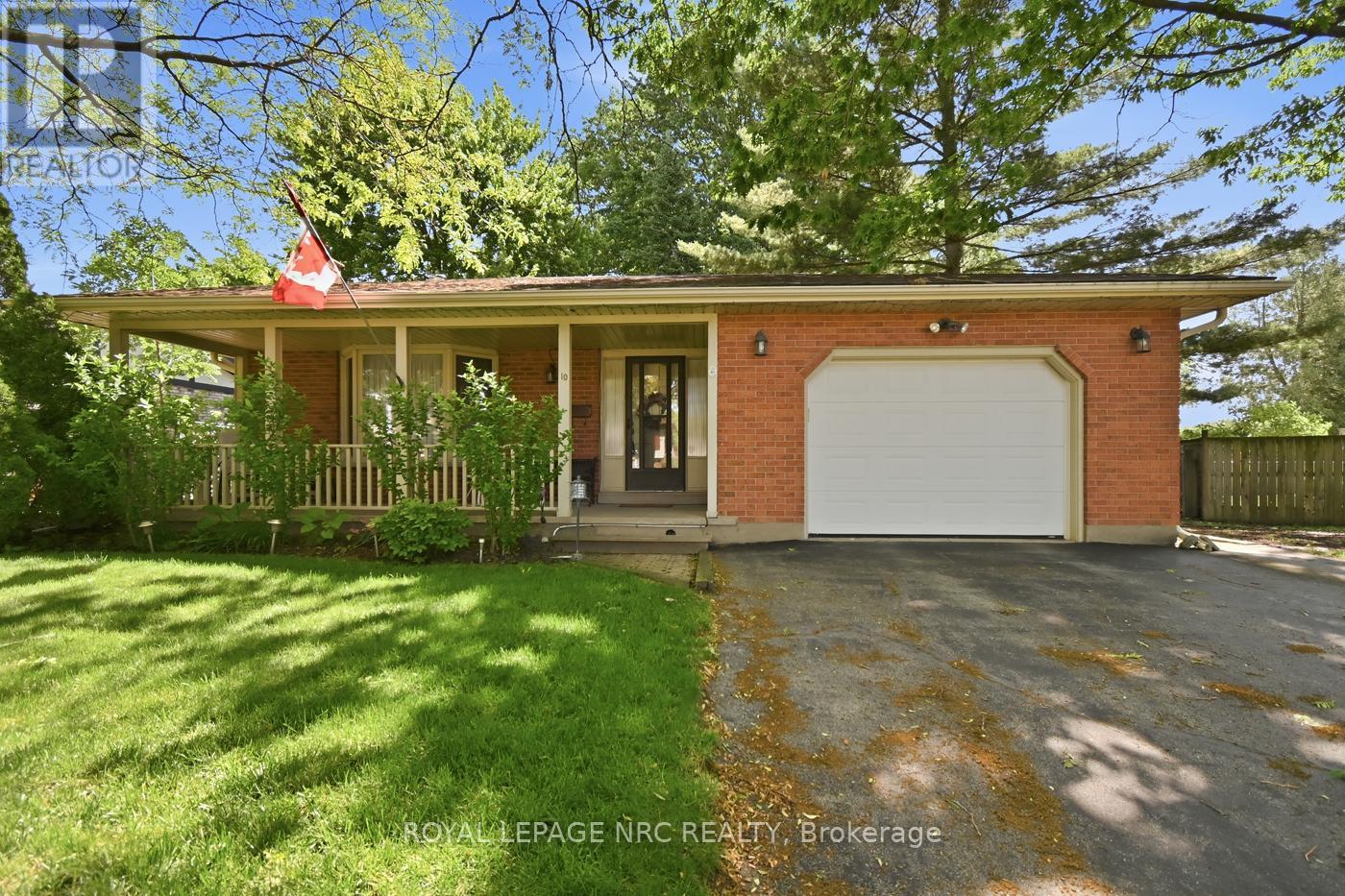 10 JENNIFER COURT, Welland, Ontario