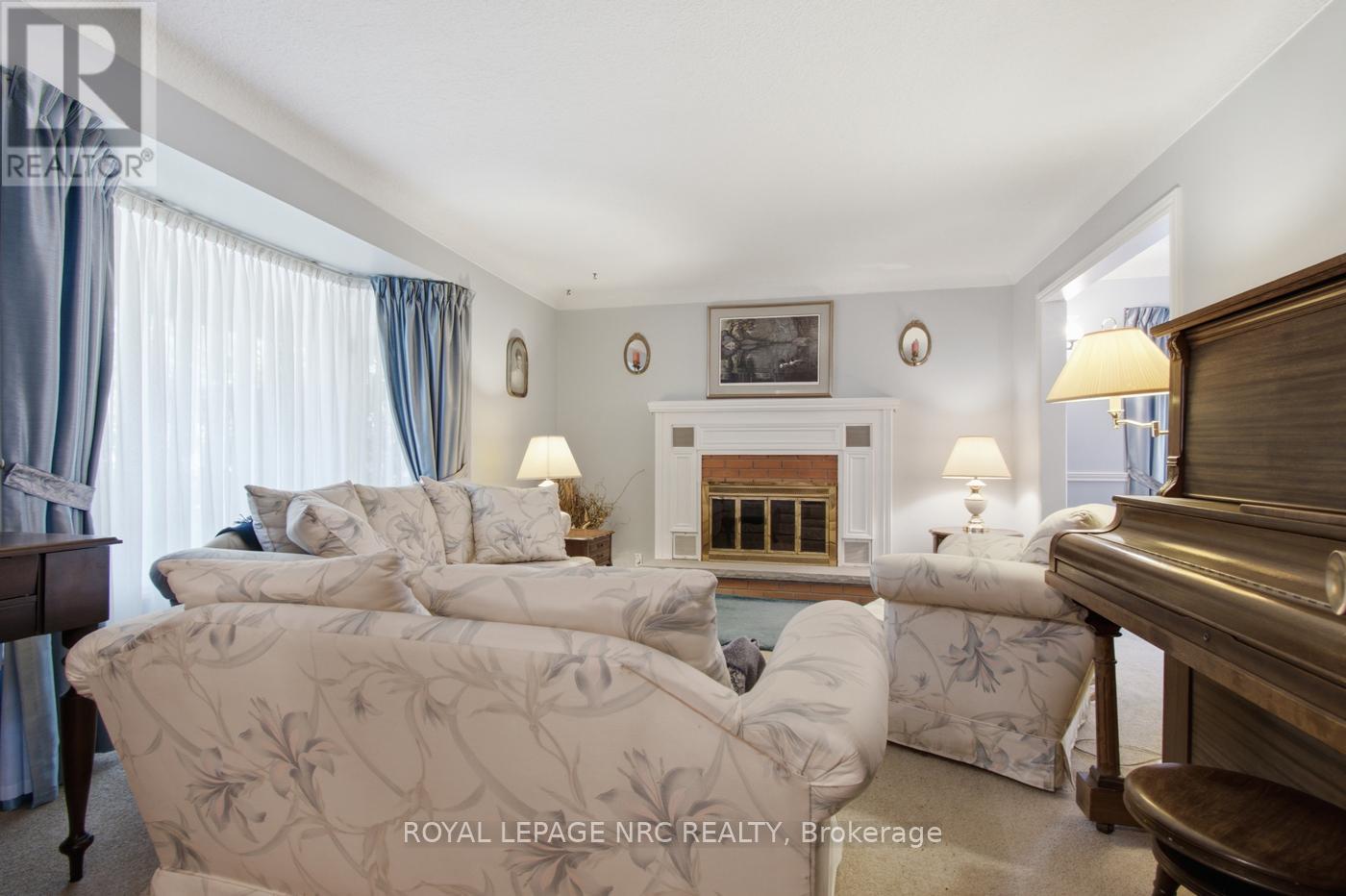 10 Jennifer Court, Welland, Ontario  L3C 6H8 - Photo 4 - X13457656