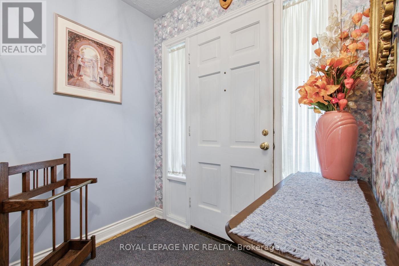 10 Jennifer Court, Welland, Ontario  L3C 6H8 - Photo 5 - X13457656