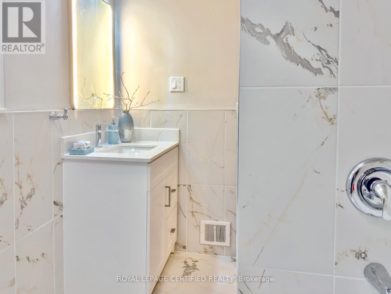 99 Neilson Avenue, Toronto, Ontario  M1M 2S6 - Photo 16 - E13456960