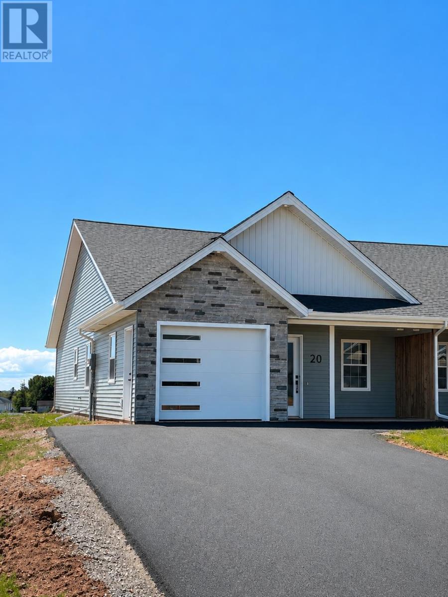 20 Samantha Lane, Cornwall, Prince Edward Island  C0A 1H0 - Photo 2 - 202614719