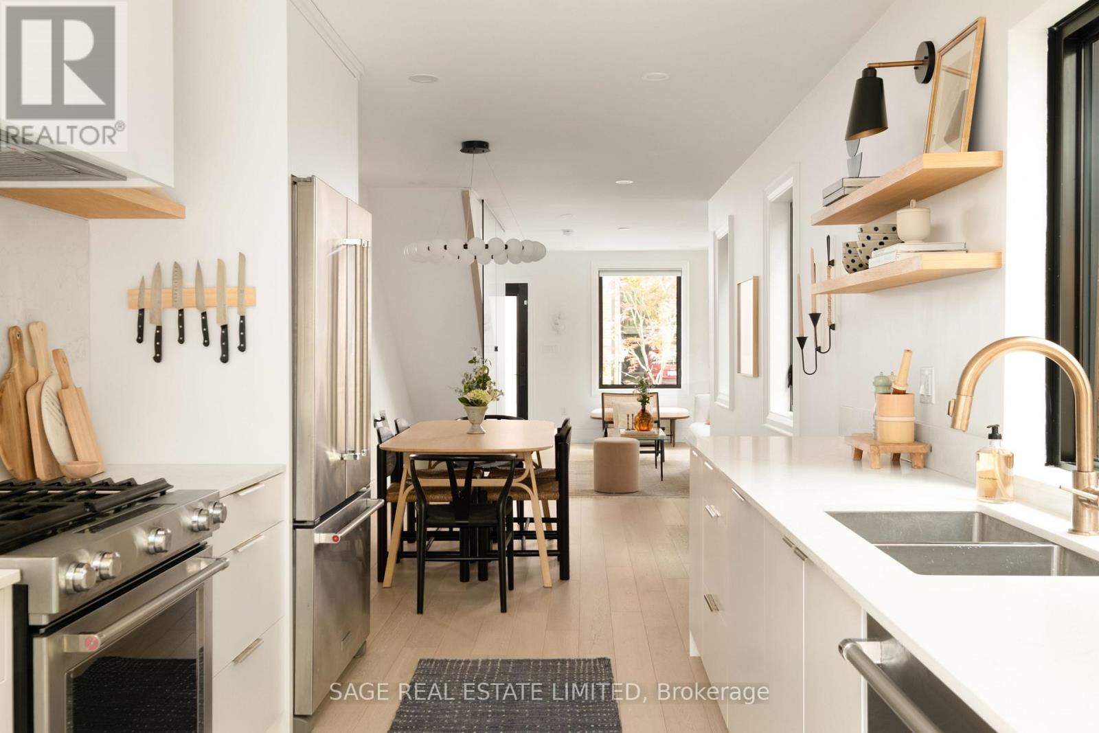 75 Allen Avenue, Toronto, Ontario  M4M 1T5 - Photo 10 - E13457664
