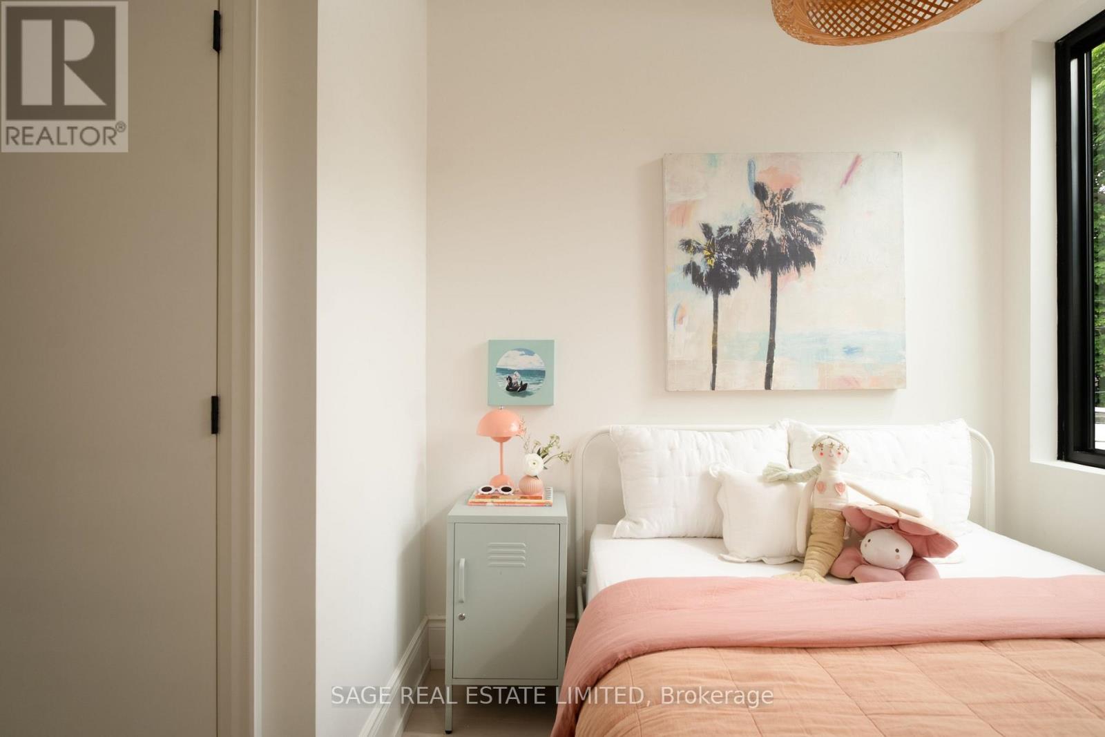 75 Allen Avenue, Toronto, Ontario  M4M 1T5 - Photo 20 - E13457664