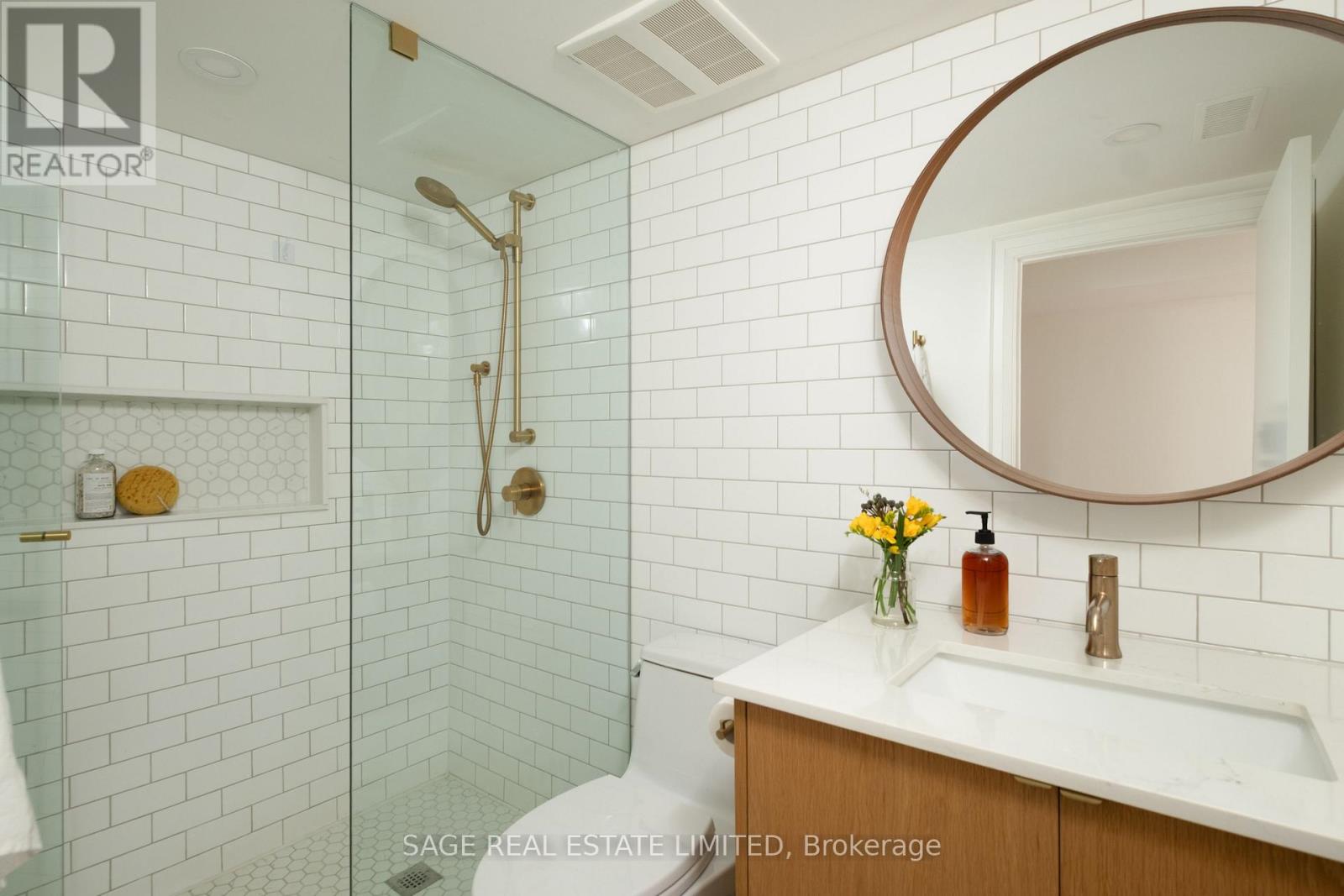 75 Allen Avenue, Toronto, Ontario  M4M 1T5 - Photo 39 - E13457664