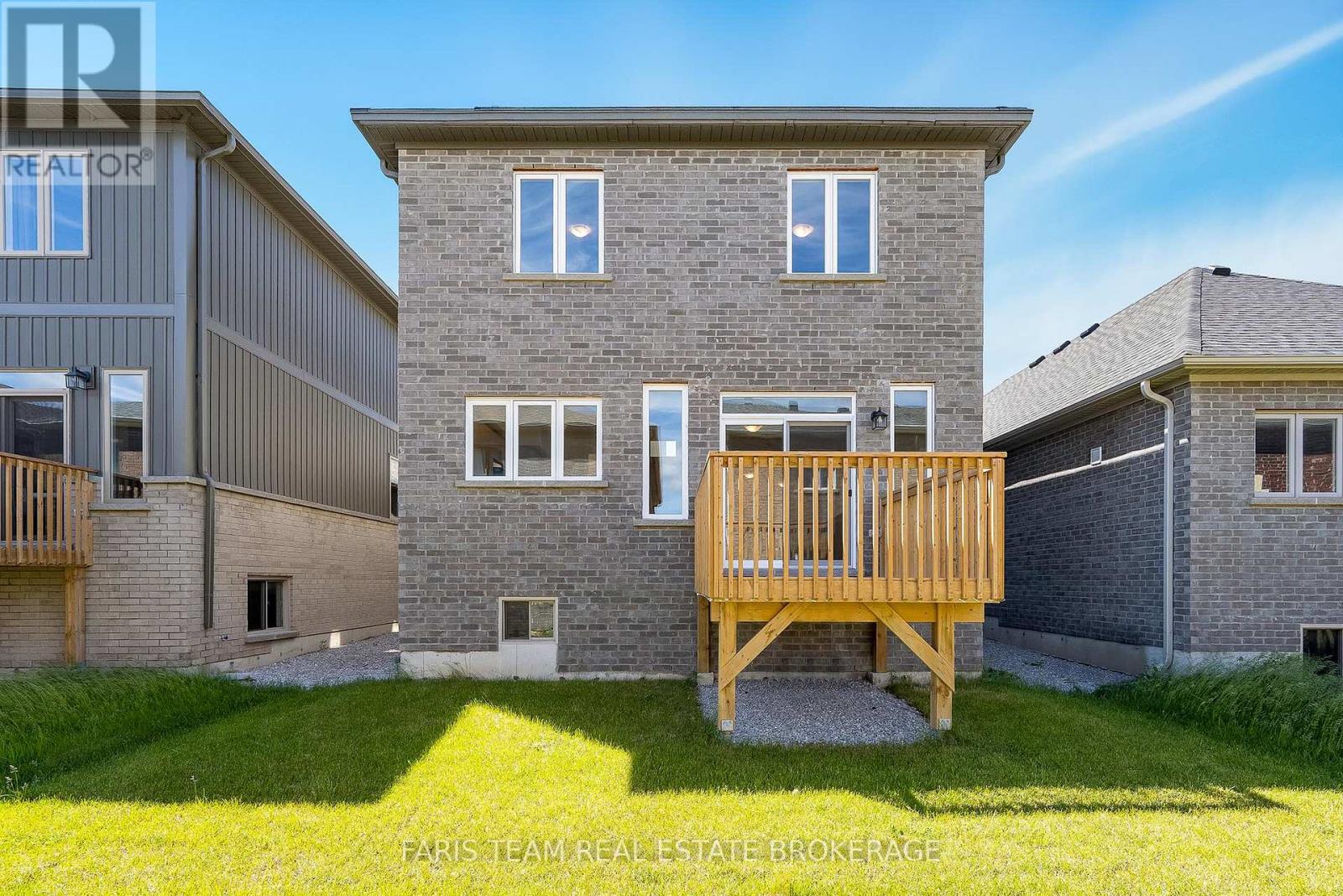 10 Barnyard Trail, Barrie, Ontario  L9J 0Y1 - Photo 39 - S13456598