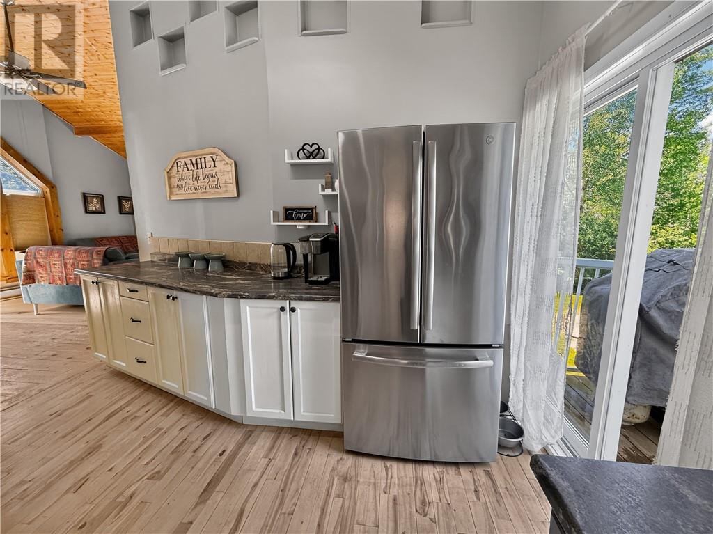 39 Grandor Road, Kagawong, Ontario  P0P 1J0 - Photo 19 - 2128562