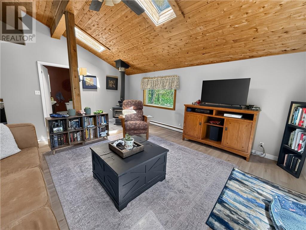 39 Grandor Road, Kagawong, Ontario  P0P 1J0 - Photo 8 - 2128562