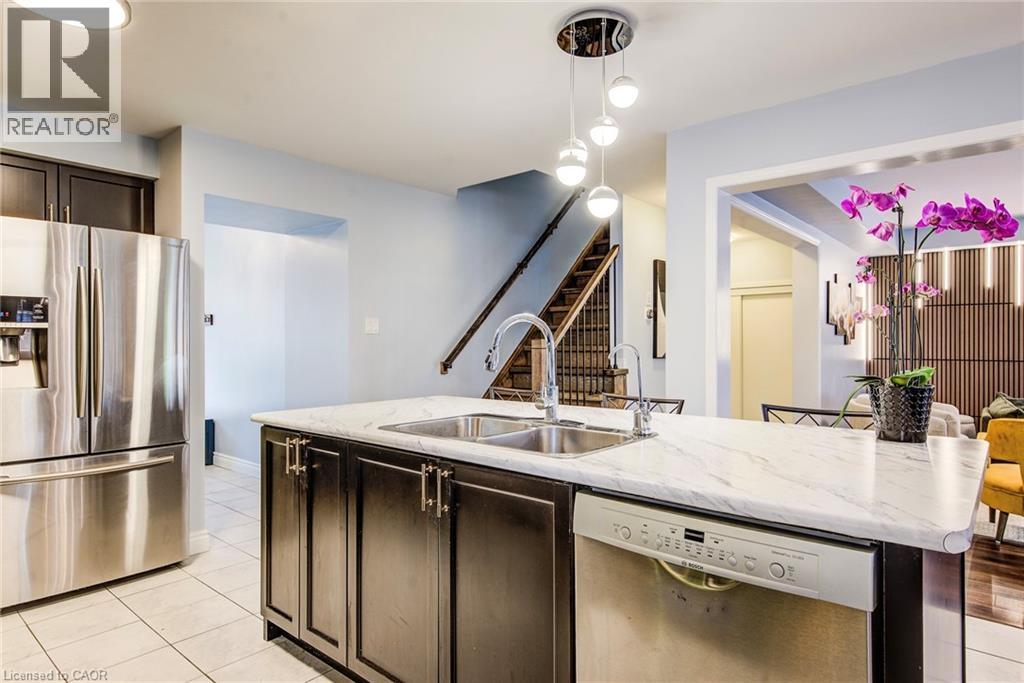 231 Falling Green Crescent, Kitchener, Ontario  N2R 0G1 - Photo 10 - 40838245