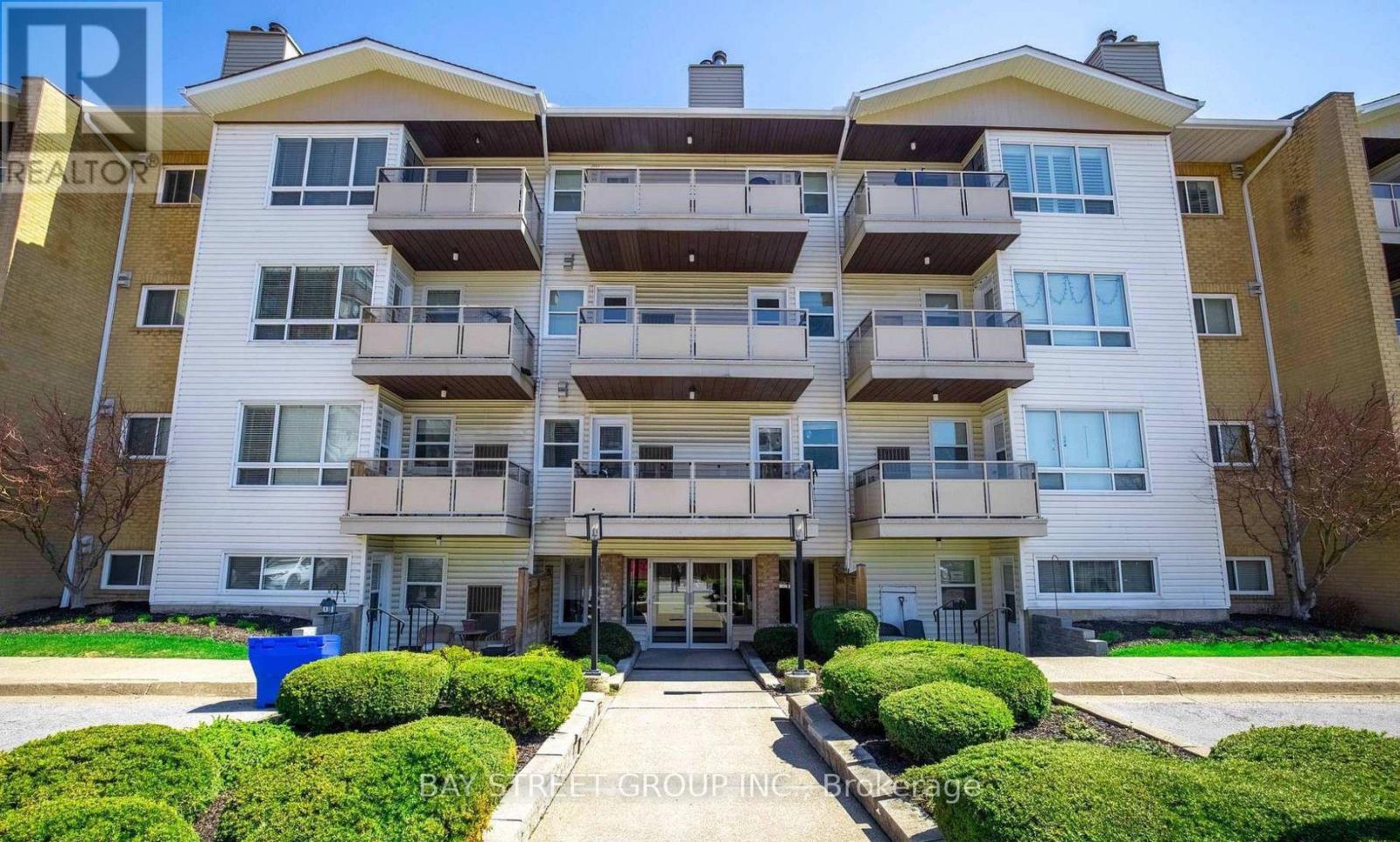 213 - 78 Roehampton Avenue, St. Catharines, Ontario L2M 7W9 - Photo 2 - X13448804