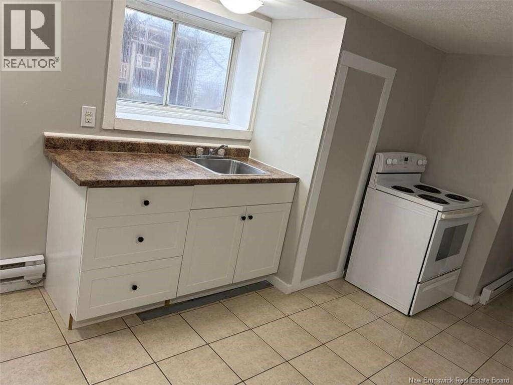 30 Cedar Street, Saint John, New Brunswick  E2K 1C7 - Photo 2 - NB142185