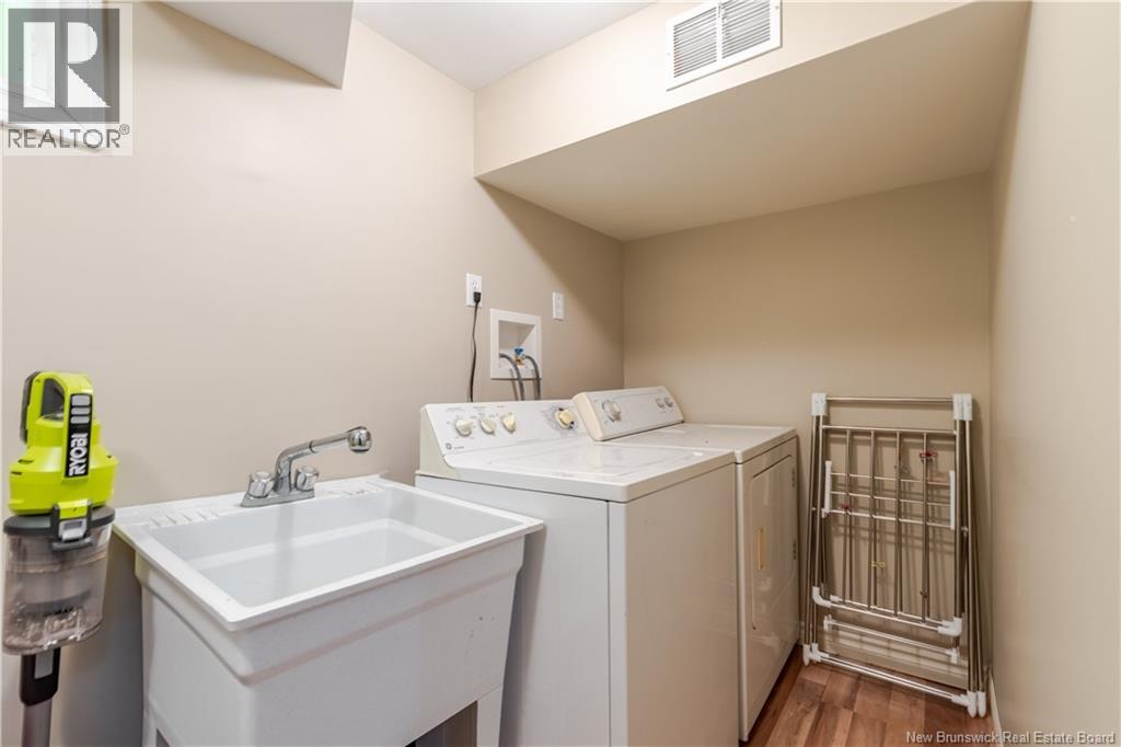 638 Hanson Street, Fredericton, New Brunswick  E3B 3Z9 - Photo 26 - NB141995