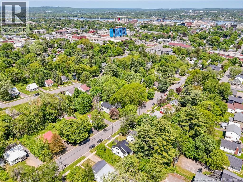 638 Hanson Street, Fredericton, New Brunswick  E3B 3Z9 - Photo 30 - NB141995