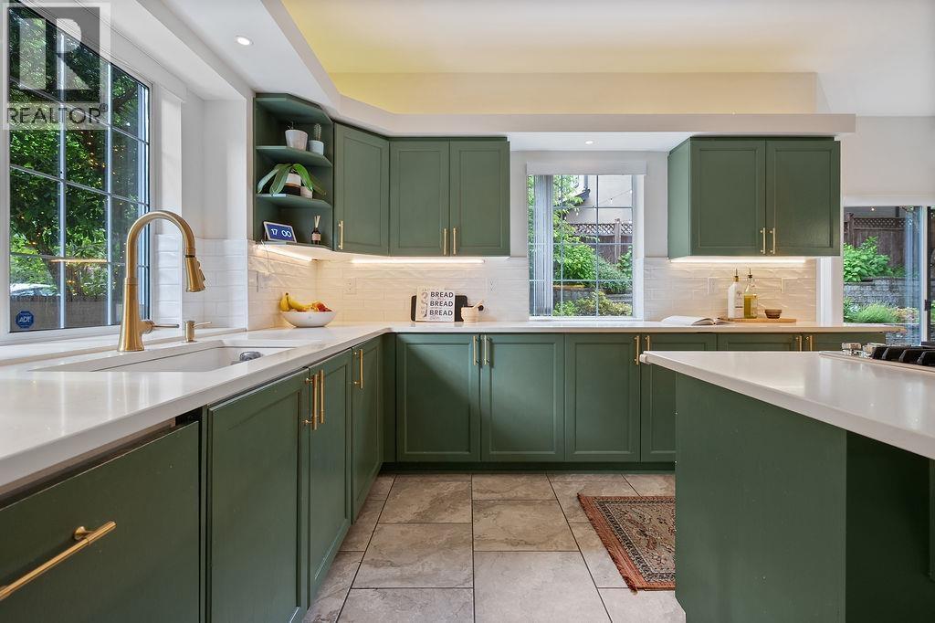 116 Parkside Drive, Port Moody, British Columbia  V3H 4W8 - Photo 14 - R3135839