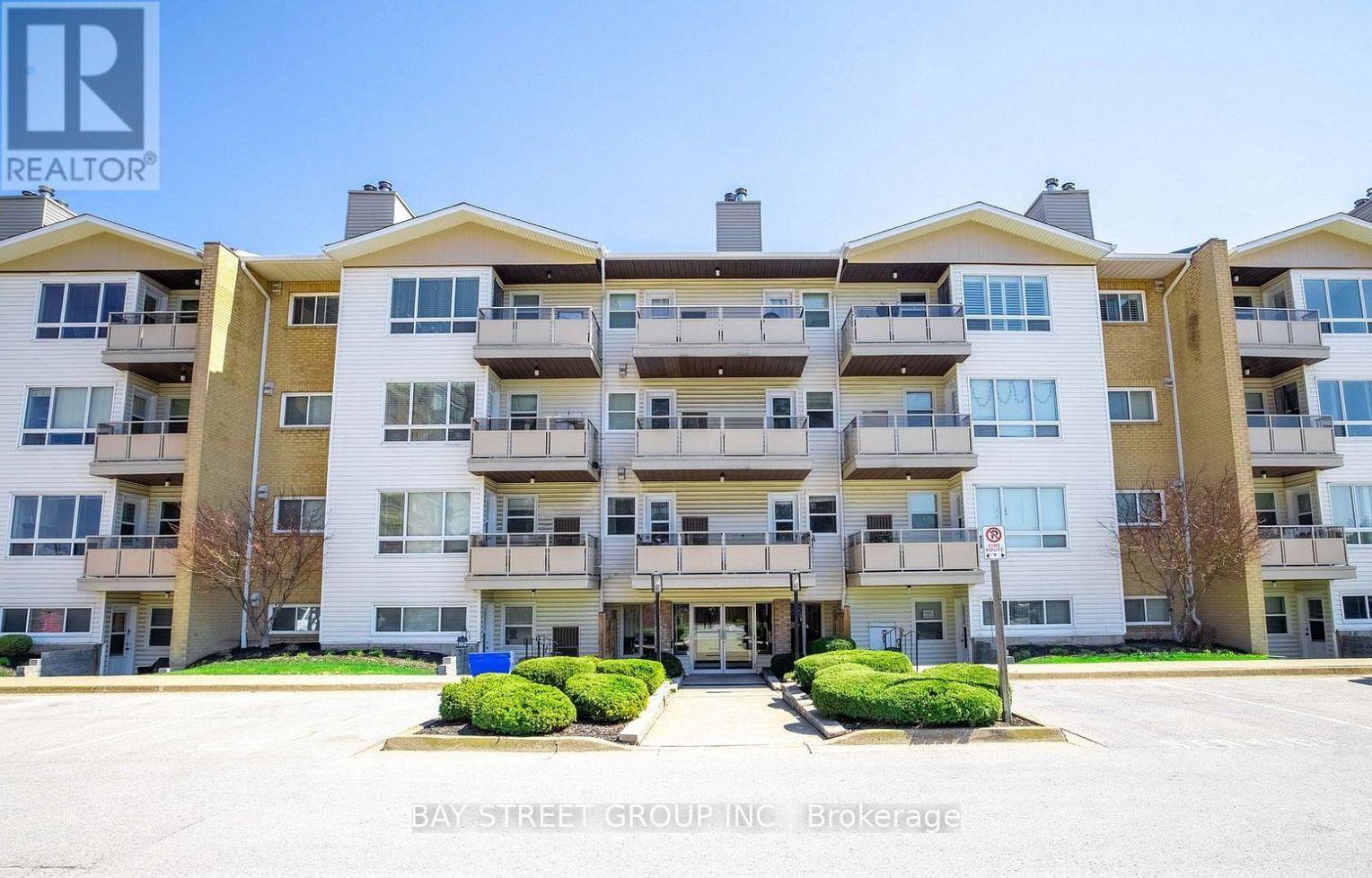 213 - 78 ROEHAMPTON AVENUE, St. Catharines, Ontario