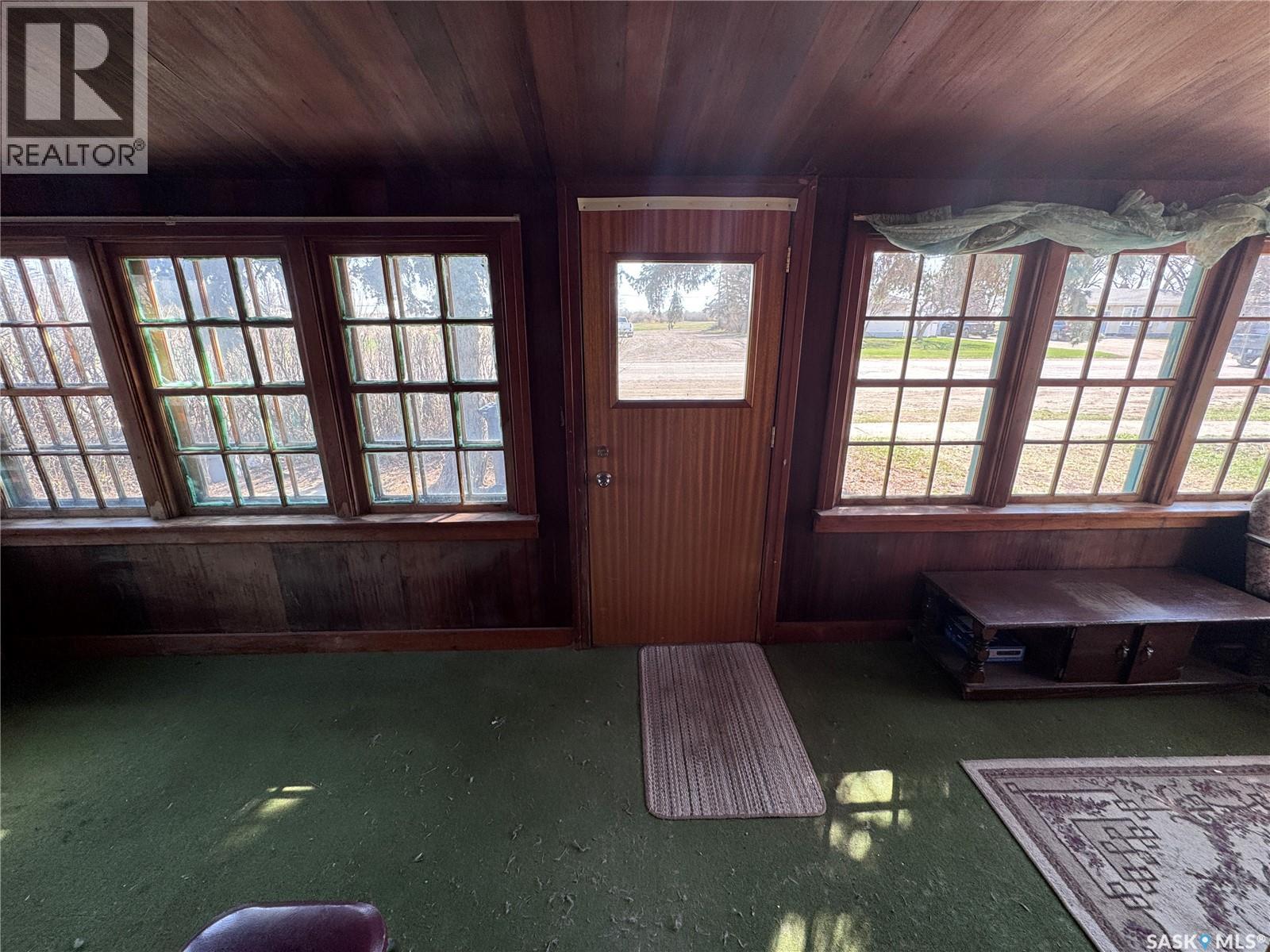 1102 7th Street, Perdue, Saskatchewan  S0K 3C0 - Photo 2 - SK039756