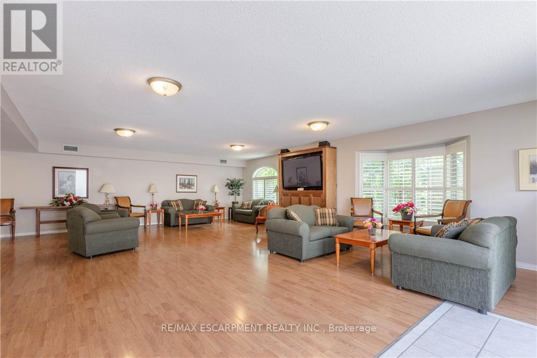 D301 - 216 Plains Road W, Burlington, Ontario  L7T 4L2 - Photo 29 - W13457648