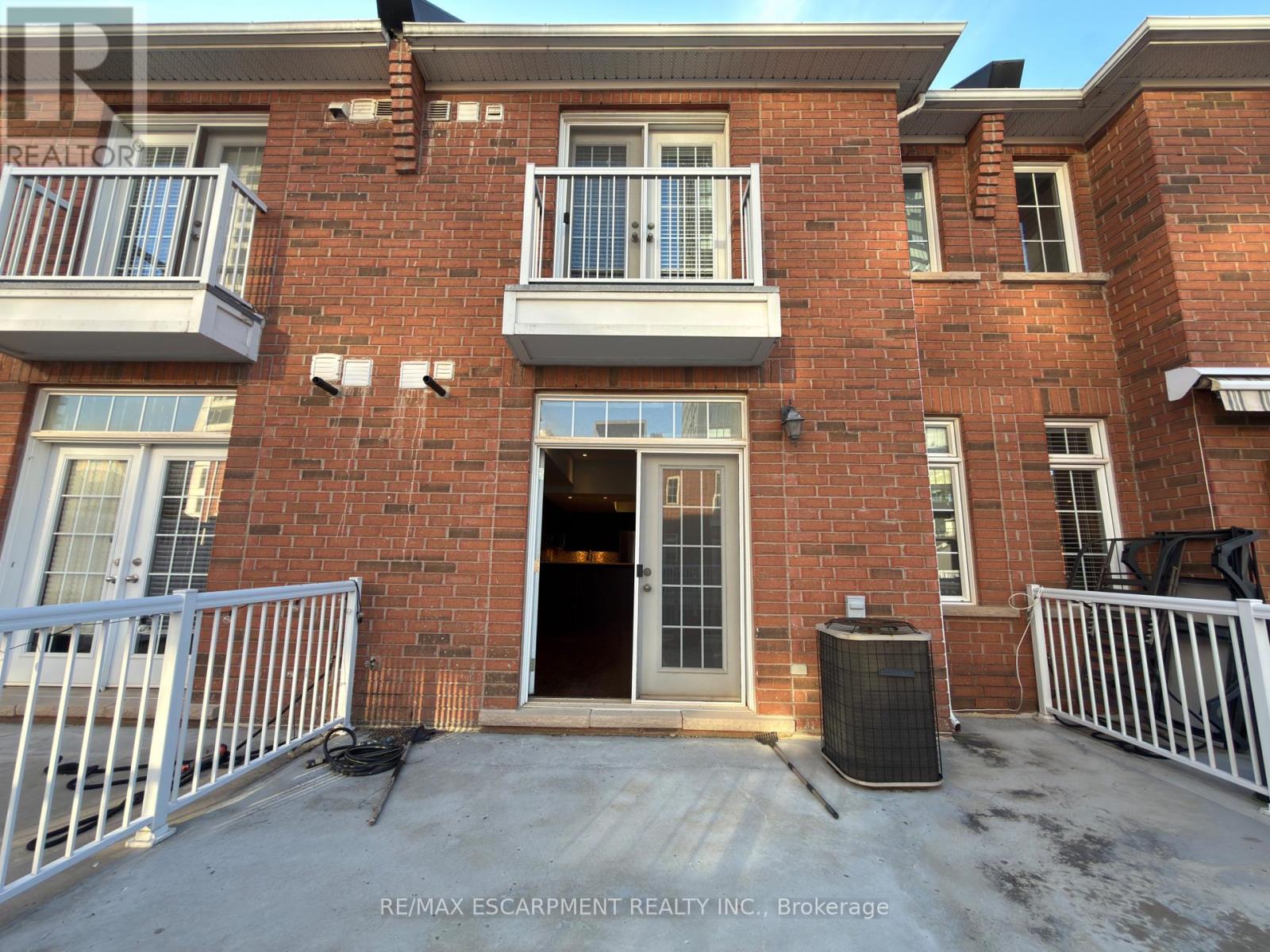 2085 Pine Street, Burlington, Ontario  L7R 1G1 - Photo 15 - W13457654