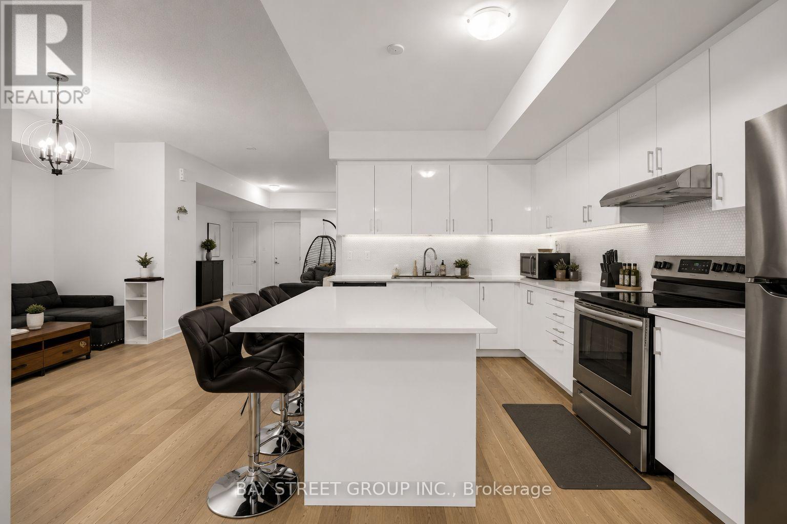 6 - 39 John Perkins Bull Drive, Toronto, Ontario  M3K 0C3 - Photo 11 - W13457662