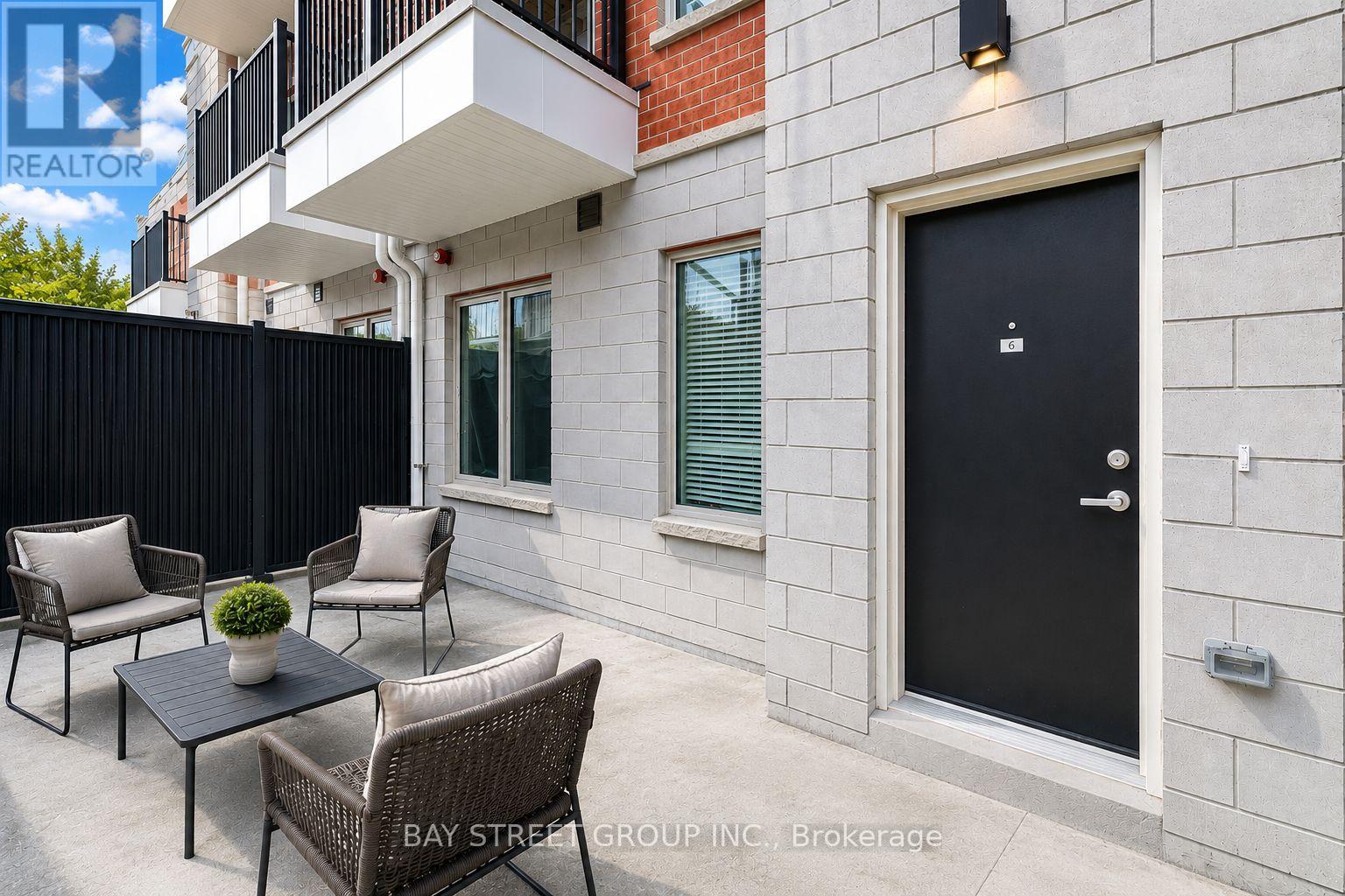 6 - 39 John Perkins Bull Drive, Toronto, Ontario  M3K 0C3 - Photo 2 - W13457662
