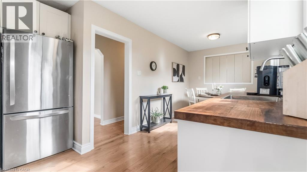 17 Alba Street, Stoney Creek, Ontario  L8G 1N9 - Photo 19 - 40840689