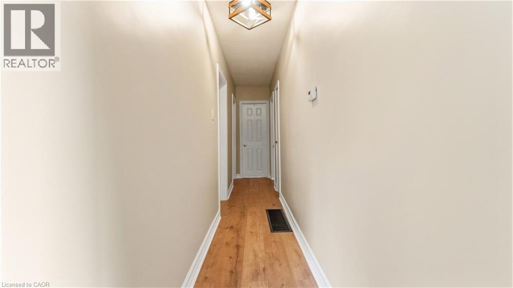 17 Alba Street, Stoney Creek, Ontario  L8G 1N9 - Photo 20 - 40840689