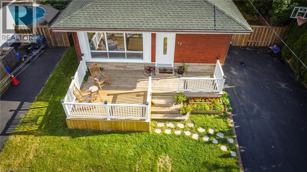 17 Alba Street, Stoney Creek, Ontario  L8G 1N9 - Photo 4 - 40840689