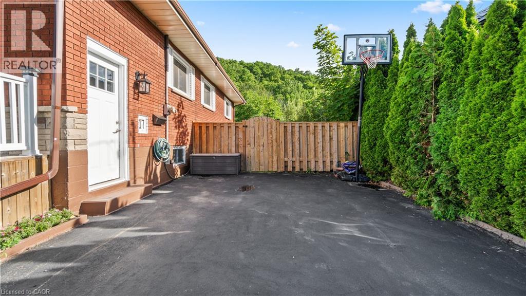 17 Alba Street, Stoney Creek, Ontario  L8G 1N9 - Photo 46 - 40840689