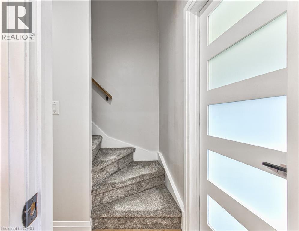 101 Talbot Street, Kitchener, Ontario  N2M 2B2 - Photo 20 - 40840597