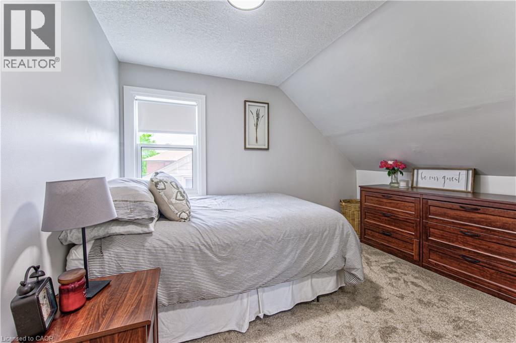 101 Talbot Street, Kitchener, Ontario  N2M 2B2 - Photo 24 - 40840597