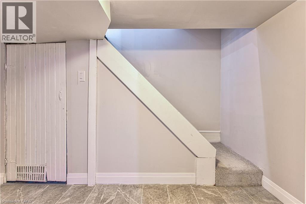 101 Talbot Street, Kitchener, Ontario  N2M 2B2 - Photo 29 - 40840597