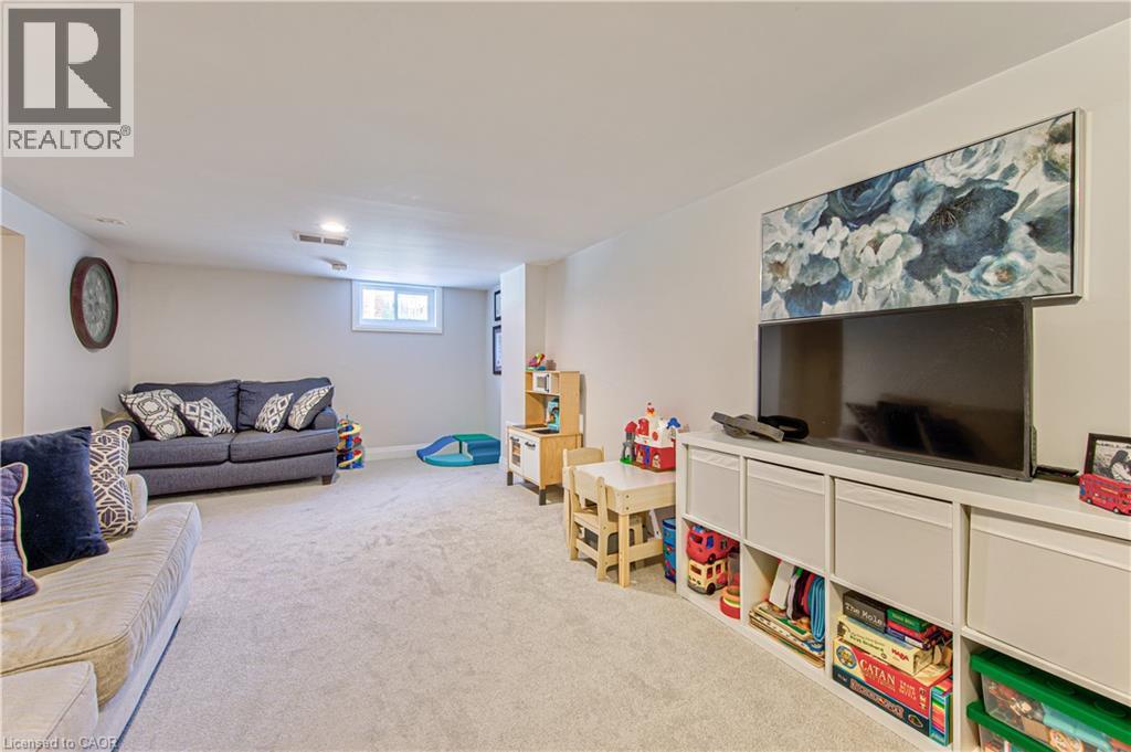 101 Talbot Street, Kitchener, Ontario  N2M 2B2 - Photo 36 - 40840597