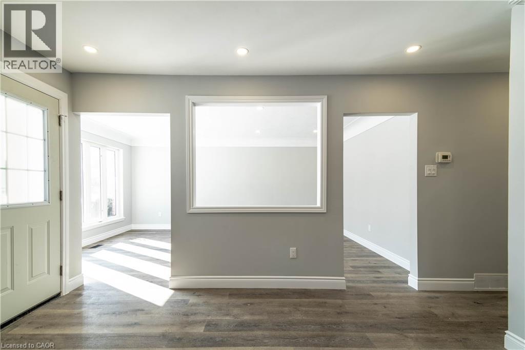 196 Upper Paradise Road Unit# 1, Hamilton, Ontario  L9C 5B9 - Photo 4 - 40840016