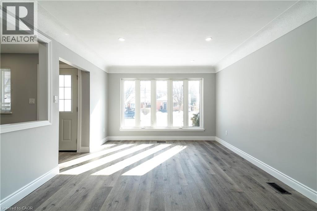 196 Upper Paradise Road Unit# 1, Hamilton, Ontario  L9C 5B9 - Photo 6 - 40840016