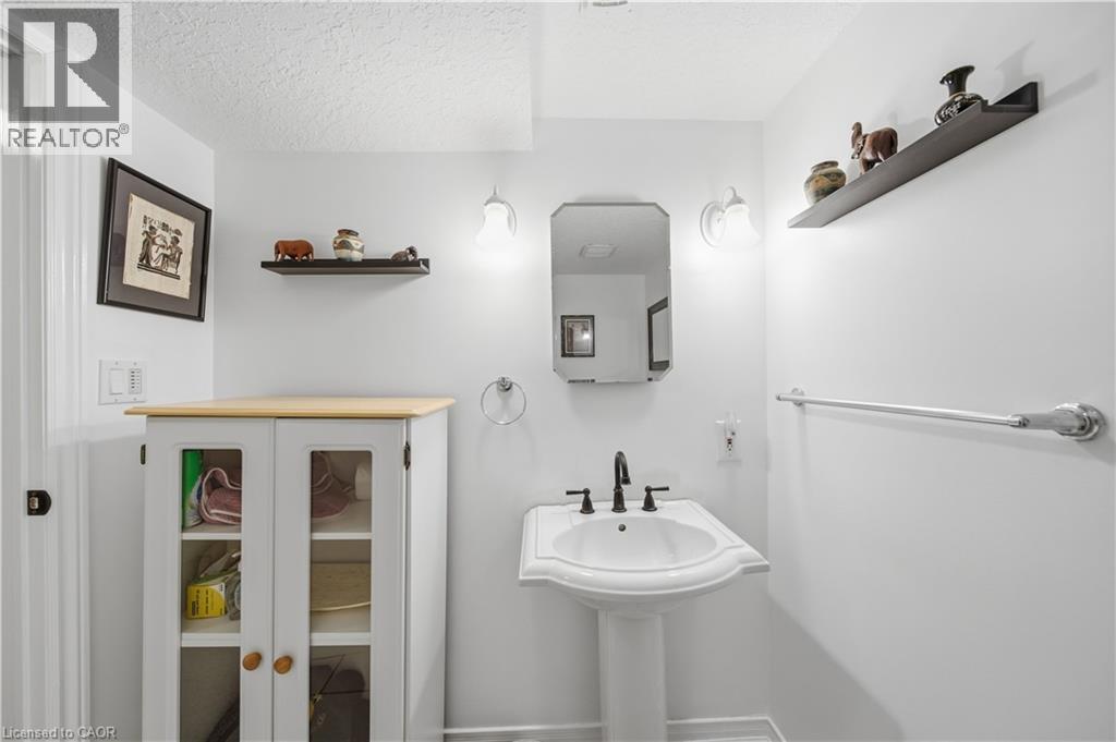 340 Cyrus Street, Cambridge, Ontario  N3H 1H3 - Photo 15 - 40839677