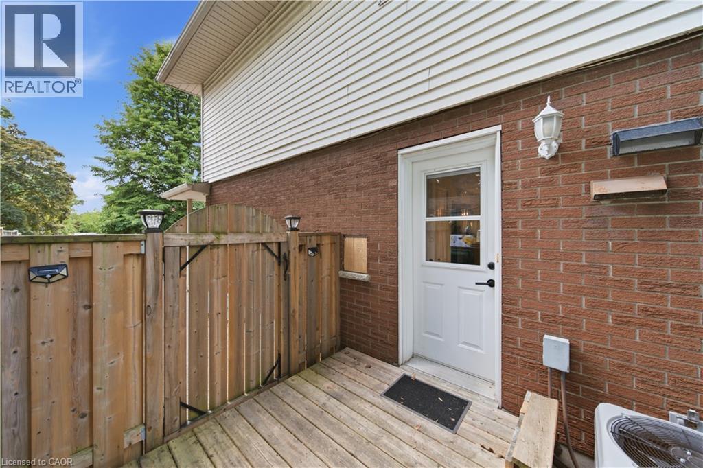340 Cyrus Street, Cambridge, Ontario  N3H 1H3 - Photo 26 - 40839677