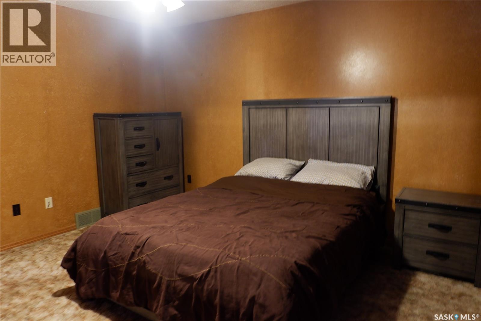 48 2nd Avenue E, Lafleche, Saskatchewan  S0H 2K0 - Photo 15 - SK011082