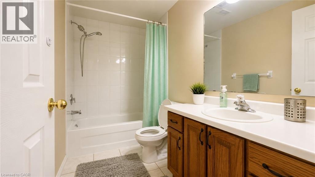 287 Resurrection Drive Unit# Upper, Kitchener, Ontario  N2N 3H4 - Photo 20 - 40835051