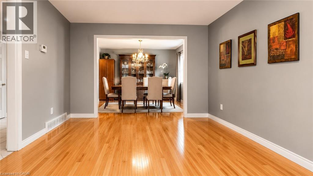 287 Resurrection Drive Unit# Upper, Kitchener, Ontario  N2N 3H4 - Photo 4 - 40835051