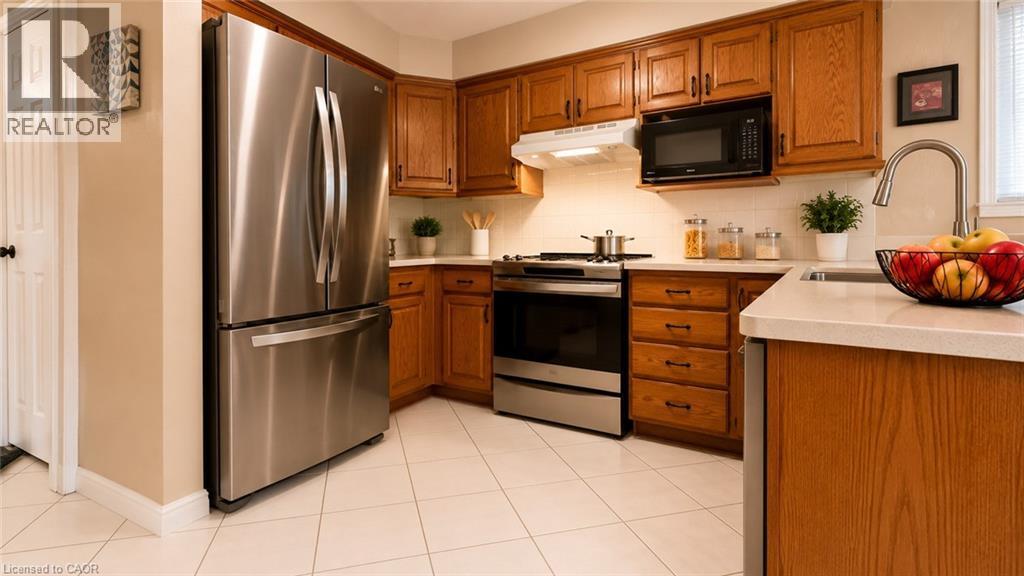 287 Resurrection Drive Unit# Upper, Kitchener, Ontario  N2N 3H4 - Photo 7 - 40835051