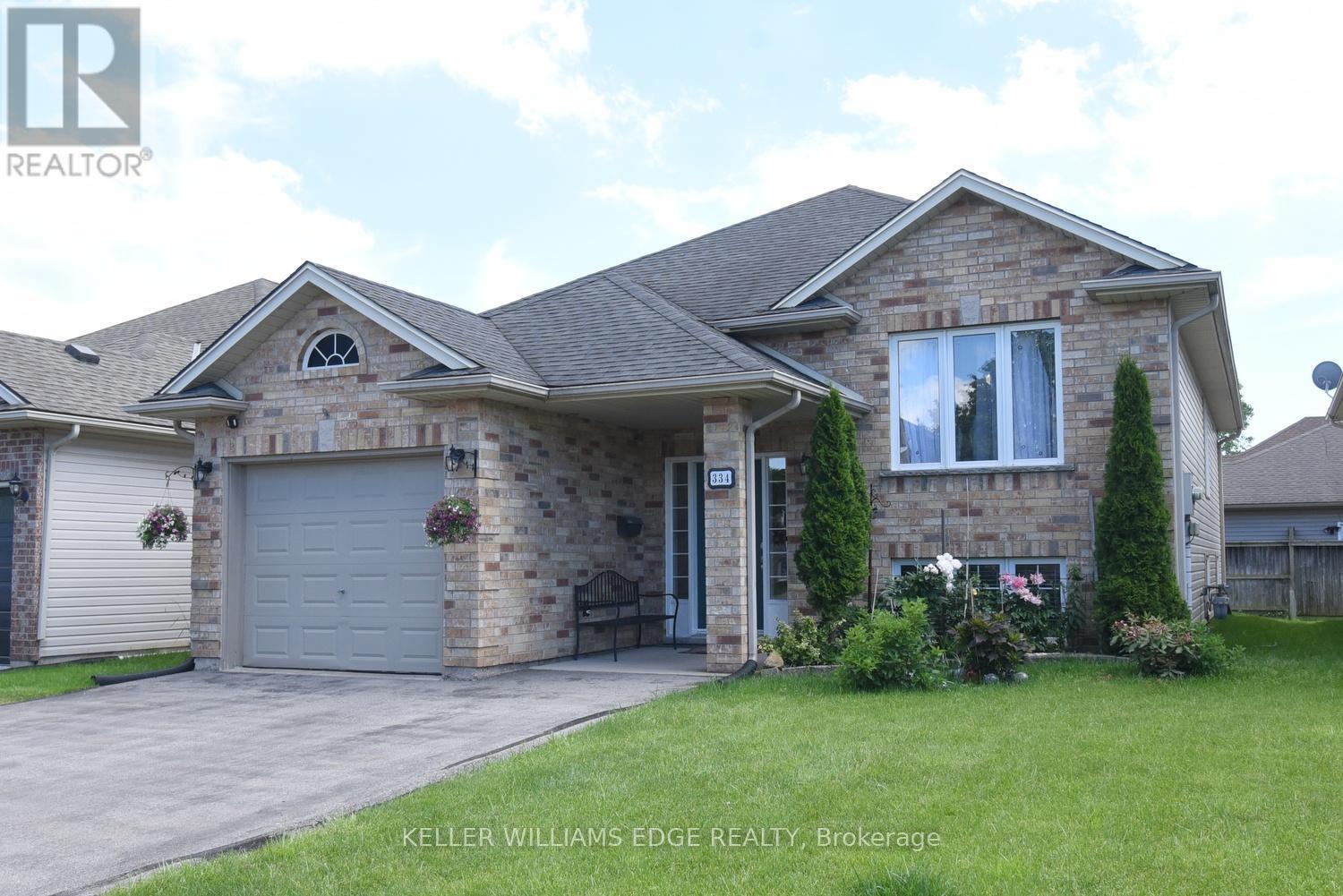 334 St Lawrence Drive, Welland, Ontario  L3C 7H7 - Photo 2 - X13457684