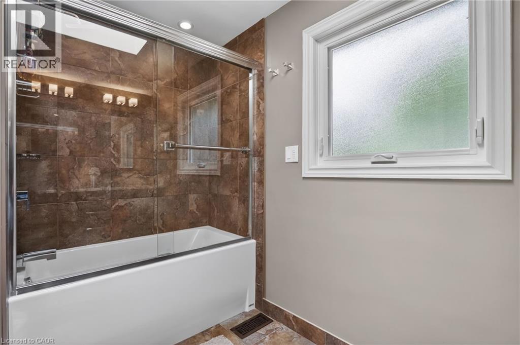 7106 Woodgate Street, Niagara Falls, Ontario  L2J 2C1 - Photo 30 - 40832385