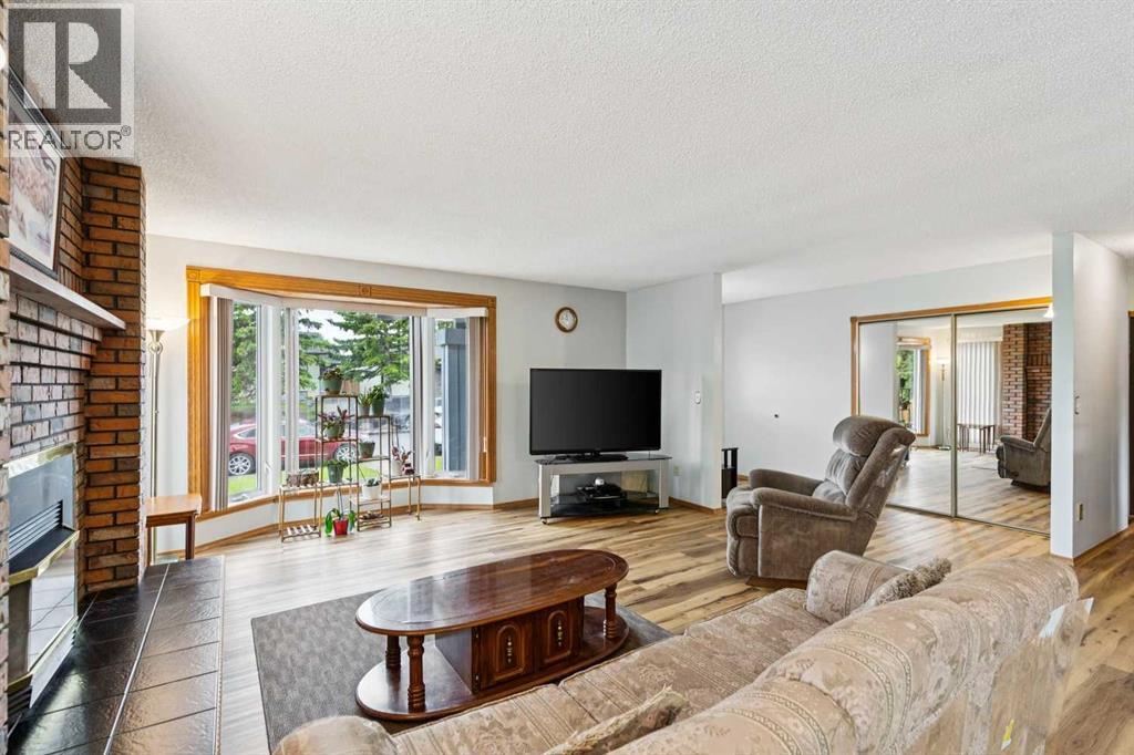 2138 Summerfield Boulevard SE, Airdrie, Alberta  T4B 1X5 - Photo 10 - A2311905